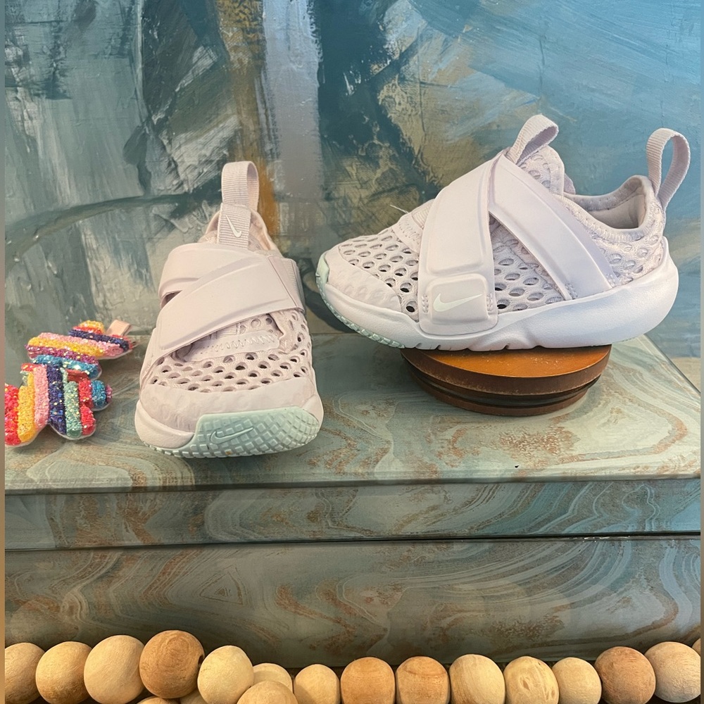 Toddler breathable Nike shoes